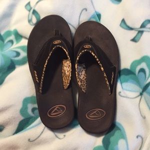 Gently used Reef Phantom flip flops
